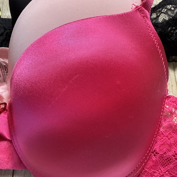 Rampage Women's Push Up Bras 3 Pieces Lace Size 36B Underwire Pink Black - Picture 2 of 6